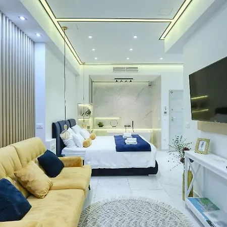 Rino Luxury